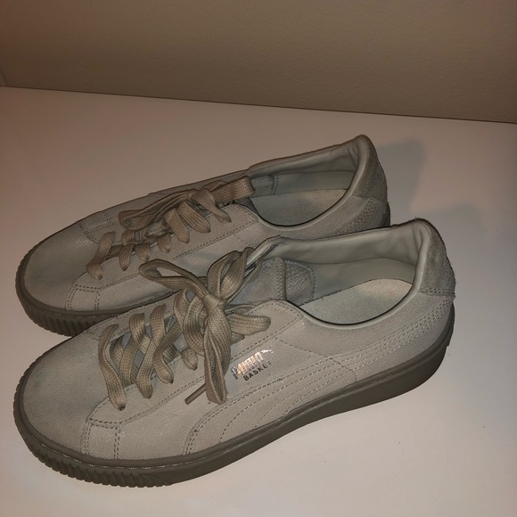 Puma - Picture 4 of 4